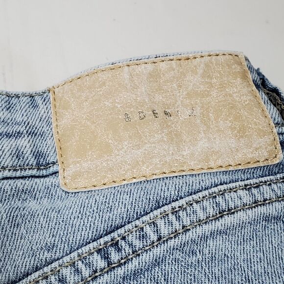 HM Jeans Womens Size 2 Mom Jeans Light Wash Pockets - Picture 8 of 10